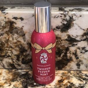 Bath and Body Works Twisted Peppermint Christmas Concentrated Room Spray